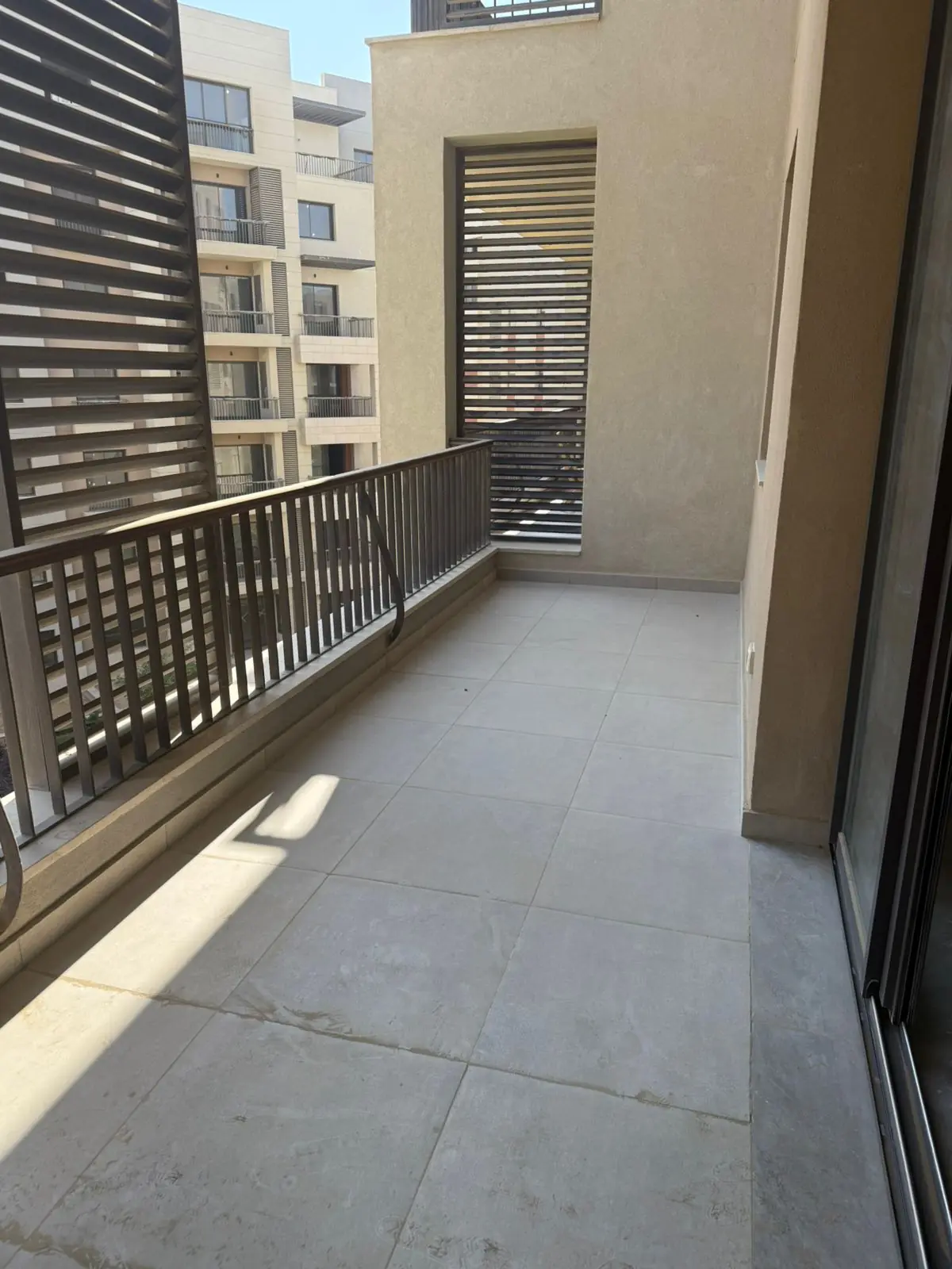 شقة للبيع في ديستريكت 5 - 215 م² - BE-R4936