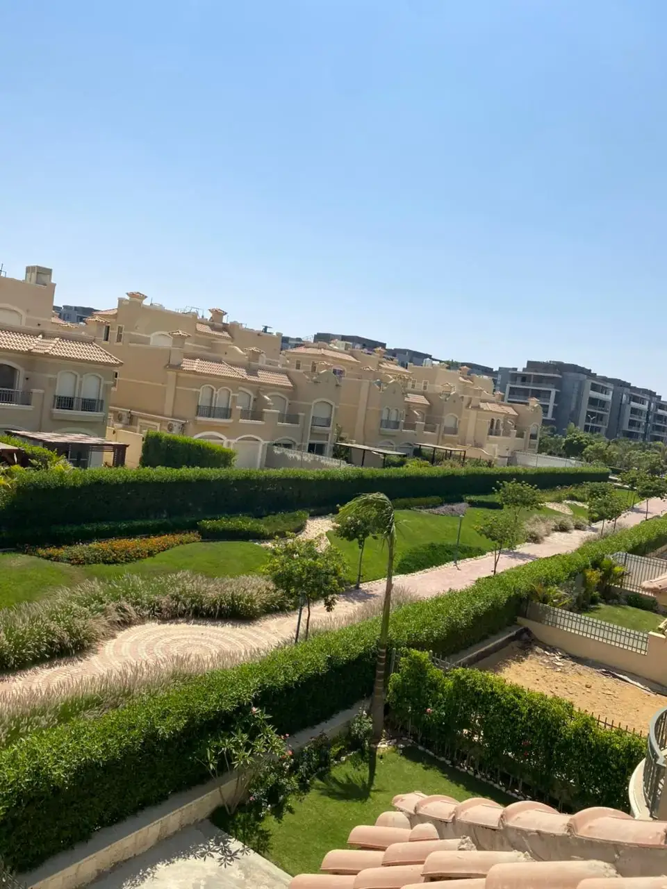 توين هاوس للبيع في الباتيو أورو - 295 م² - BE-R5771