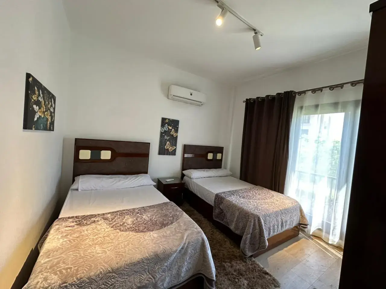 شقة للإيجار في فيفث سكوير - 160 م² - BE-N0948