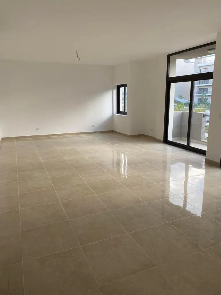 شقة للإيجار في فيفث سكوير - 205 م² - BE-N1281