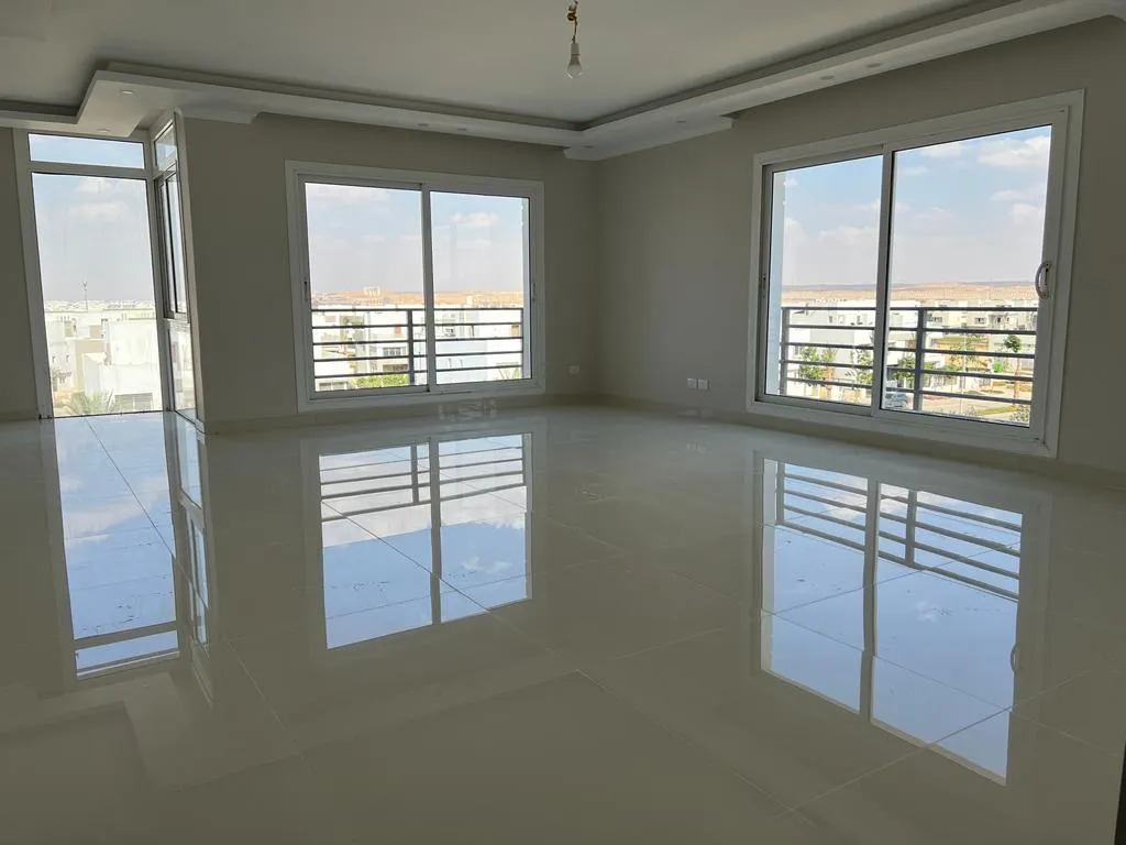 شقة للإيجار في هايد بارك القاهرة الجديدة - 214 م² - BE-N4659