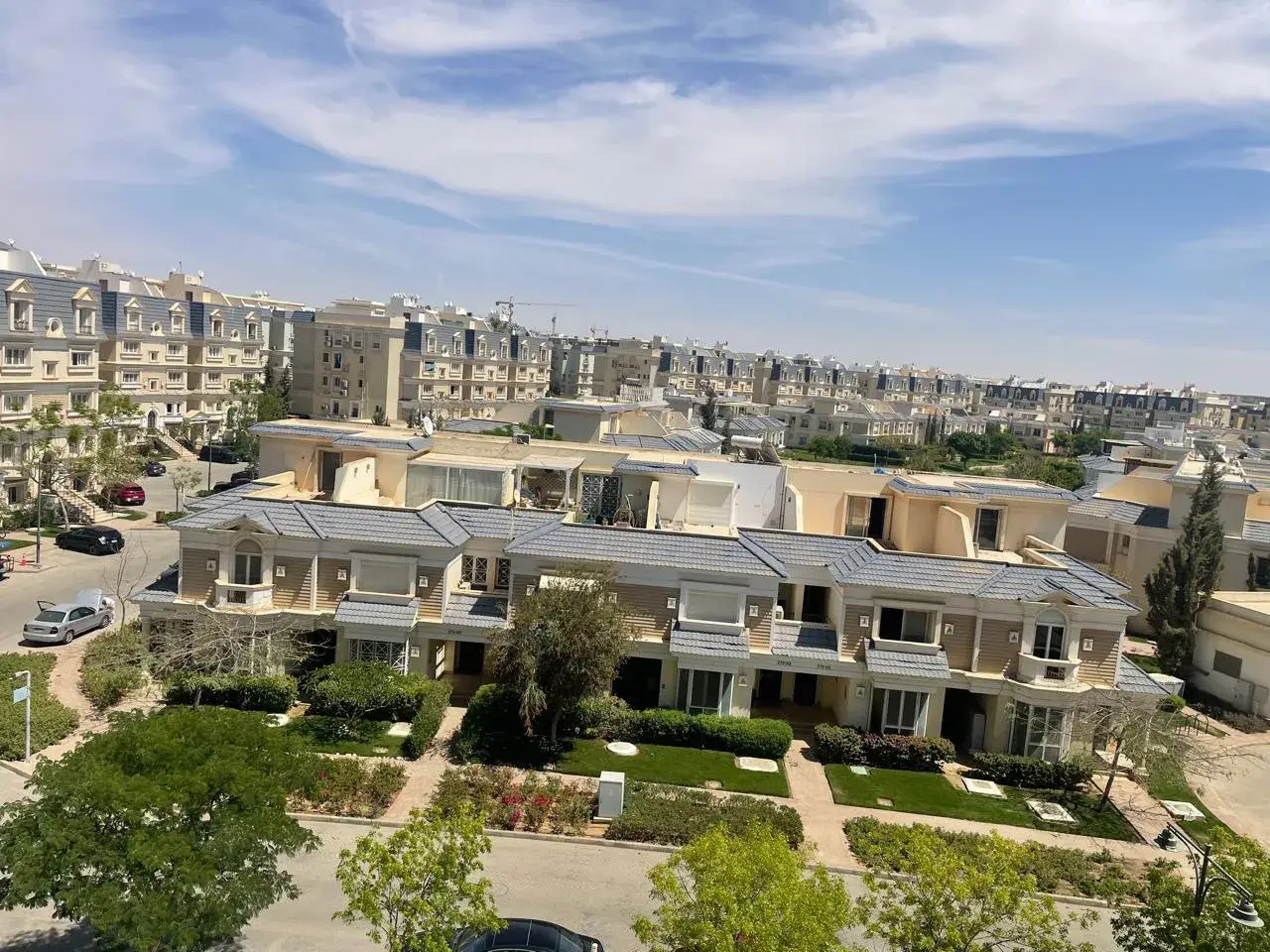 فيلا للإيجار في ماونتن فيو هايد بارك - 305 م² - BE-N3250