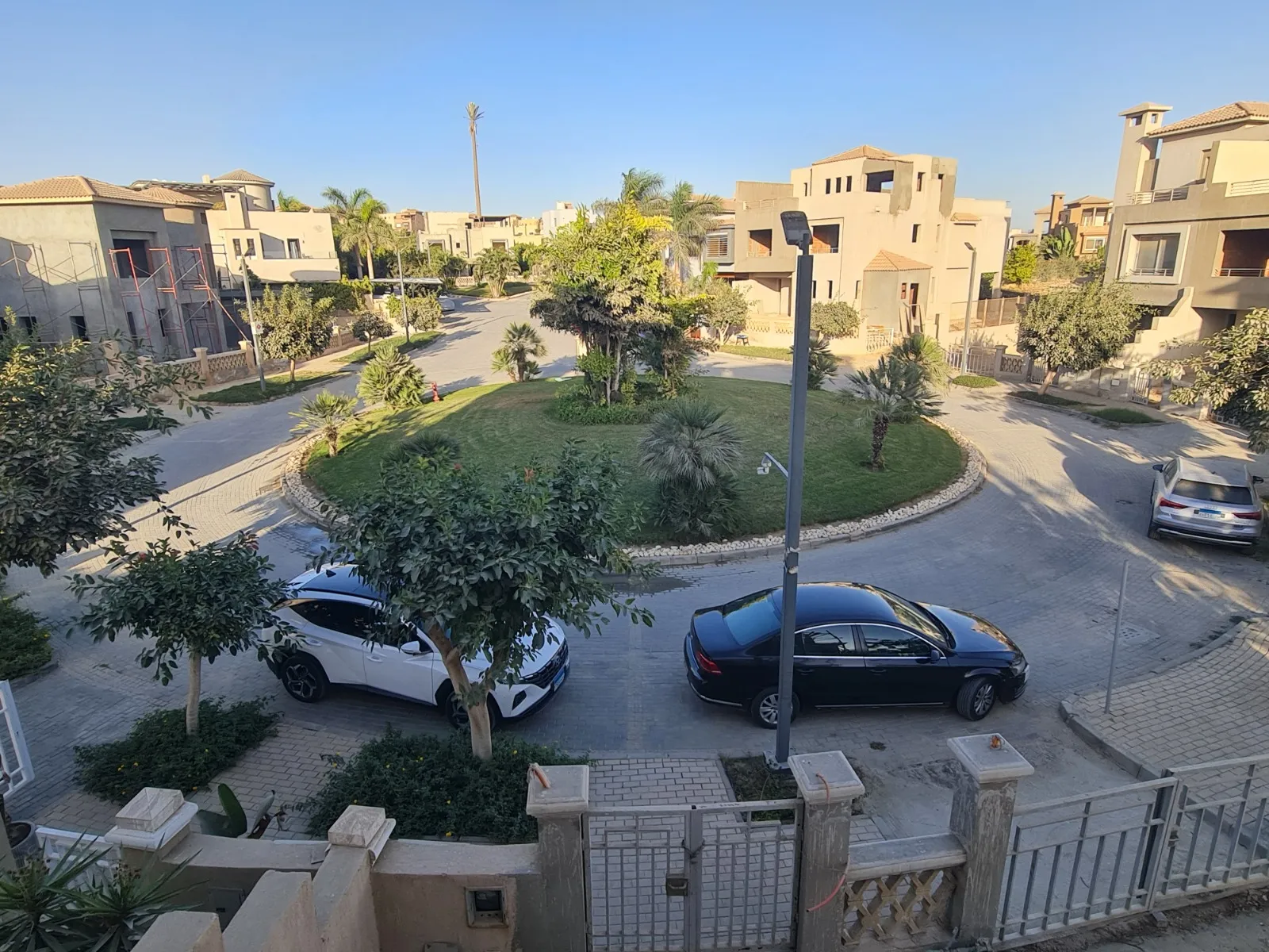 توين هاوس للبيع في بالم هيلز جولف اكستنشن - 330 م² - BE-R1242