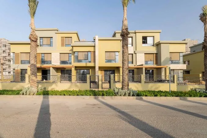 تاون هاوس للإيجار في فيليت - 275 م² - BE-N1136